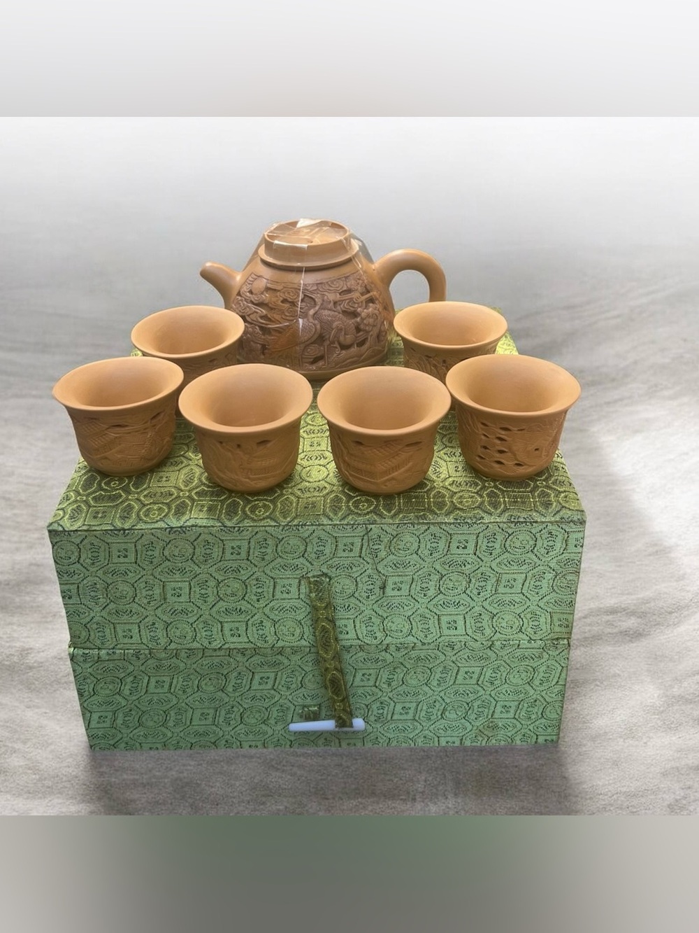 Vintage Chinese Great Zhou Dynasty Clay Tea Set- Teapot 6 Cups W/ Original Box